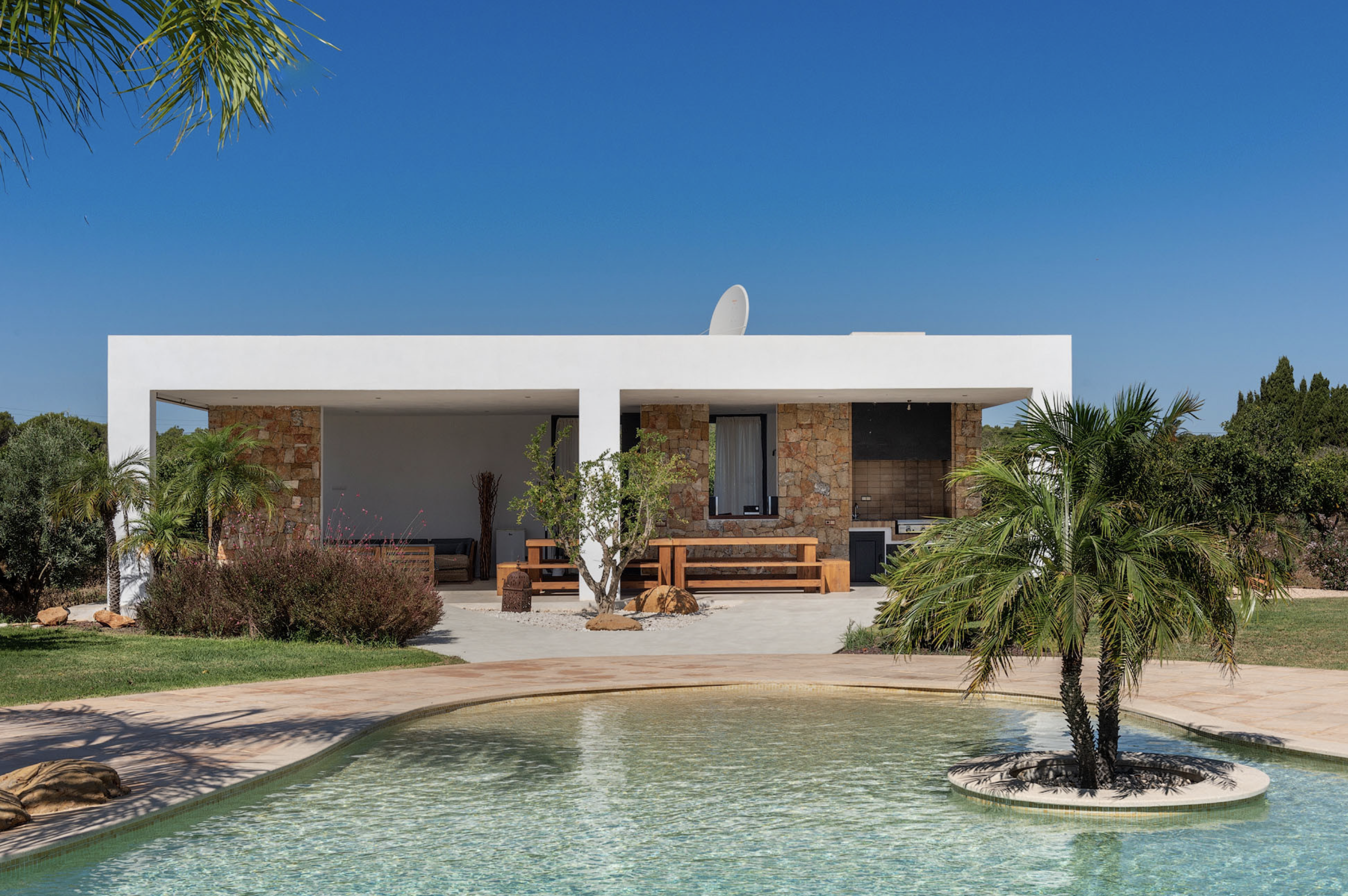 resa estates ibiza for rent villa santa eulalia 2021 can cosmi family house private pool outdoor pool.jpg